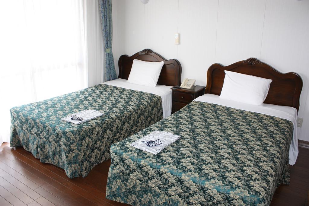 Morimar Resort Hotel Yomitan Zimmer foto